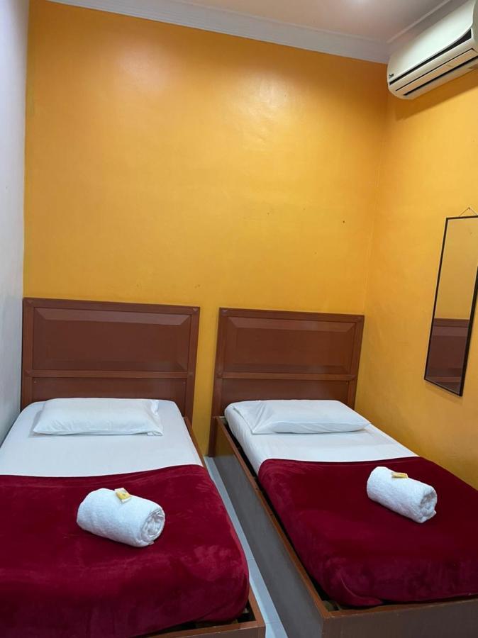 Samudera Hotel Kampung Kuala Besut Buitenkant foto