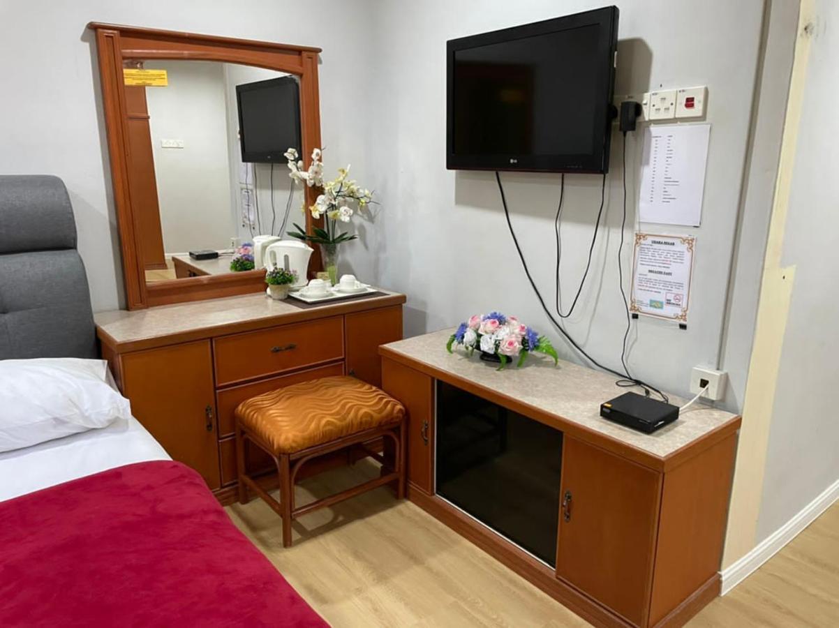 Samudera Hotel Kampung Kuala Besut Buitenkant foto
